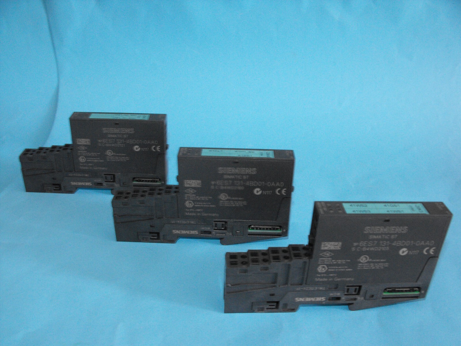 Siemens 6ES7131-4BD01-0AA0+TM-E15C24-01 Terminal Module.USED