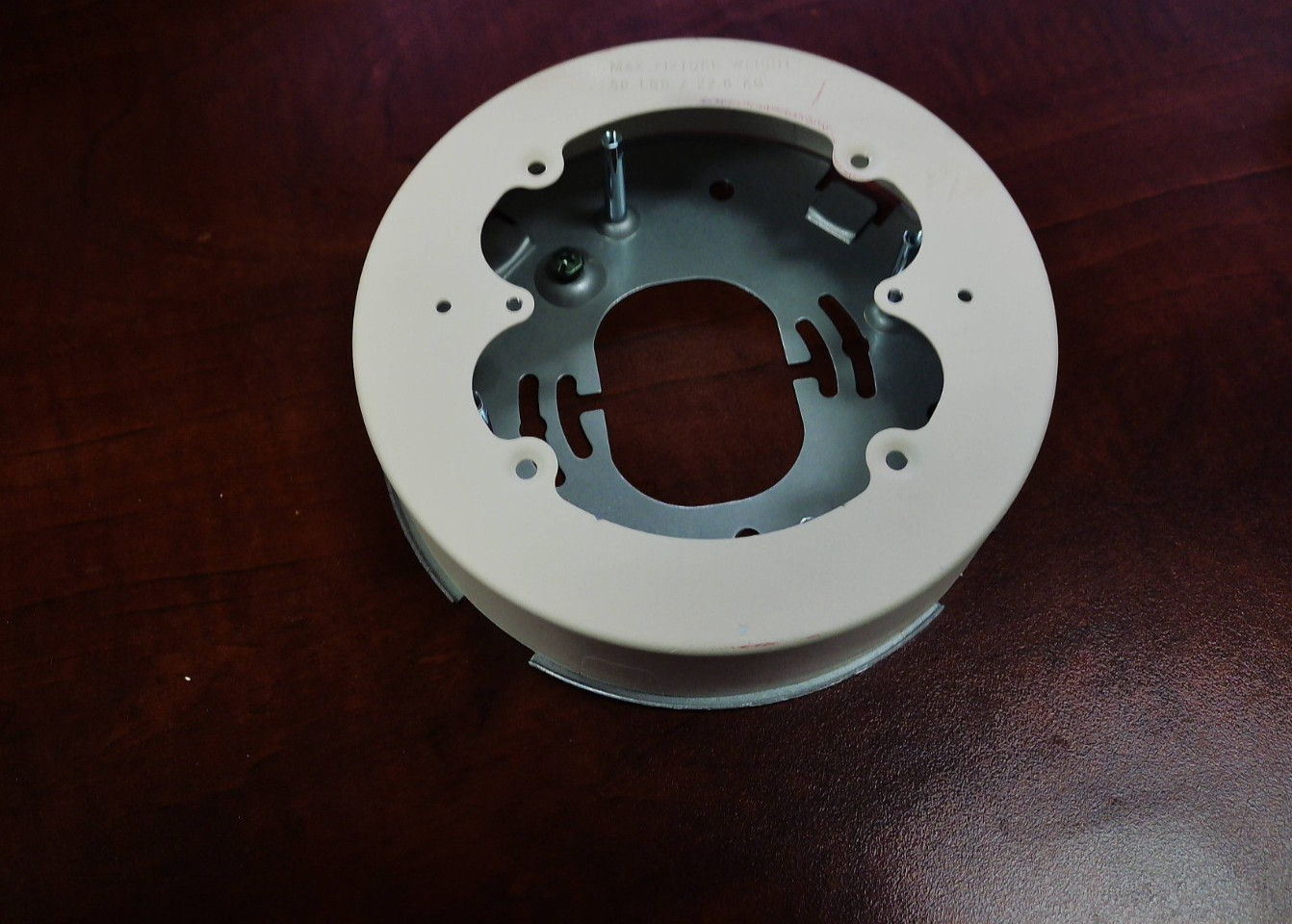 HBL5739AABIV HUBBELL FIXTURE BOX
