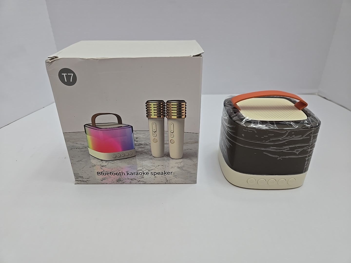 Mini Bluetooth Karaoke Speaker.