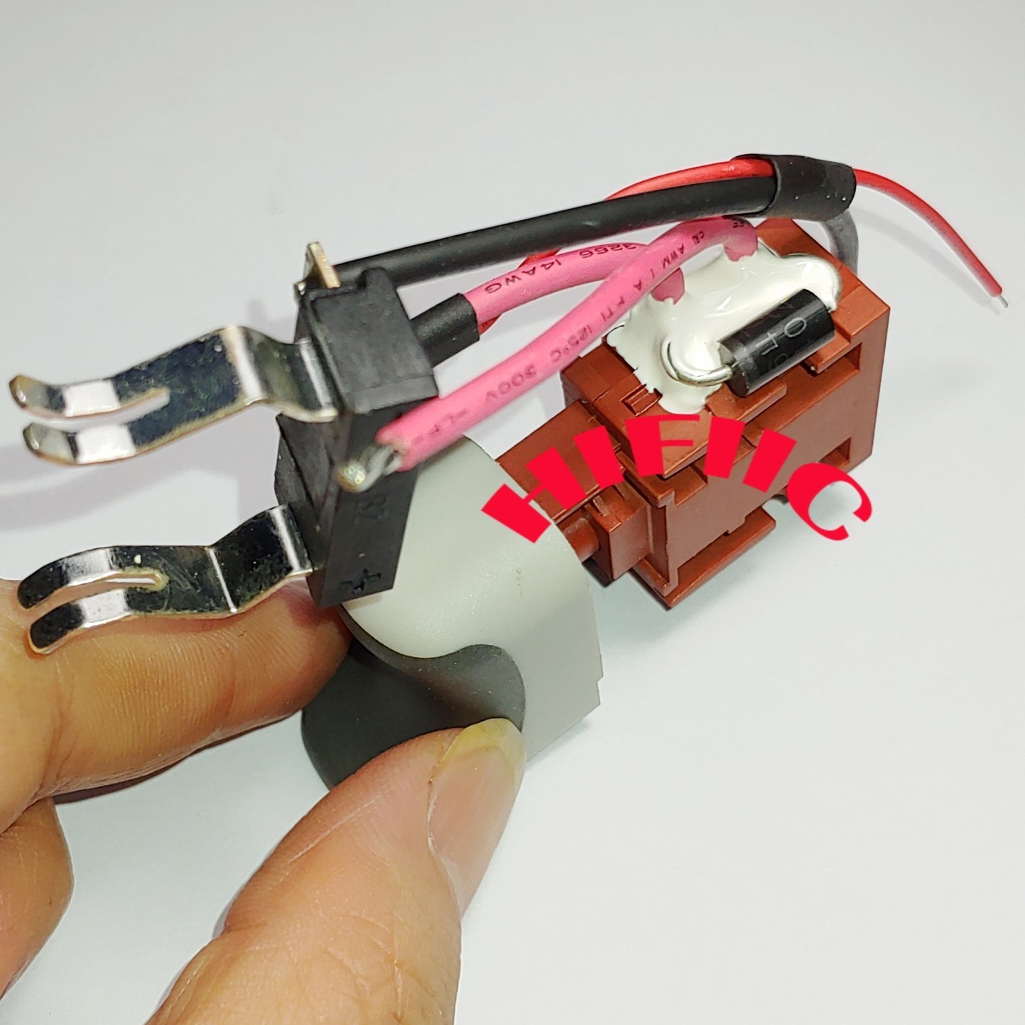 1PCS Defond EGA-1115A Trigger Switch 15RA 24Vd.c
