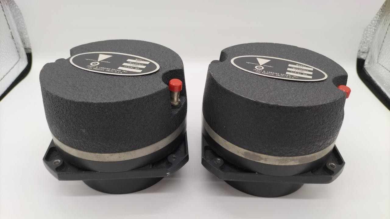 JBL 077 Super Tweeter Pair Alnico Magnet Crystal Slot Tweeter 8 Ohms 105dB Used