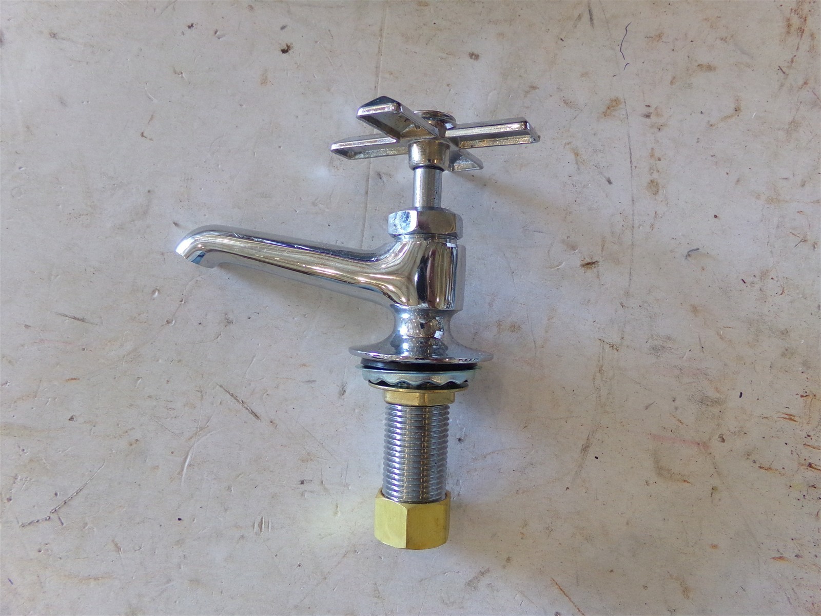 HOT WATER FACET VALVE 3" - NEW