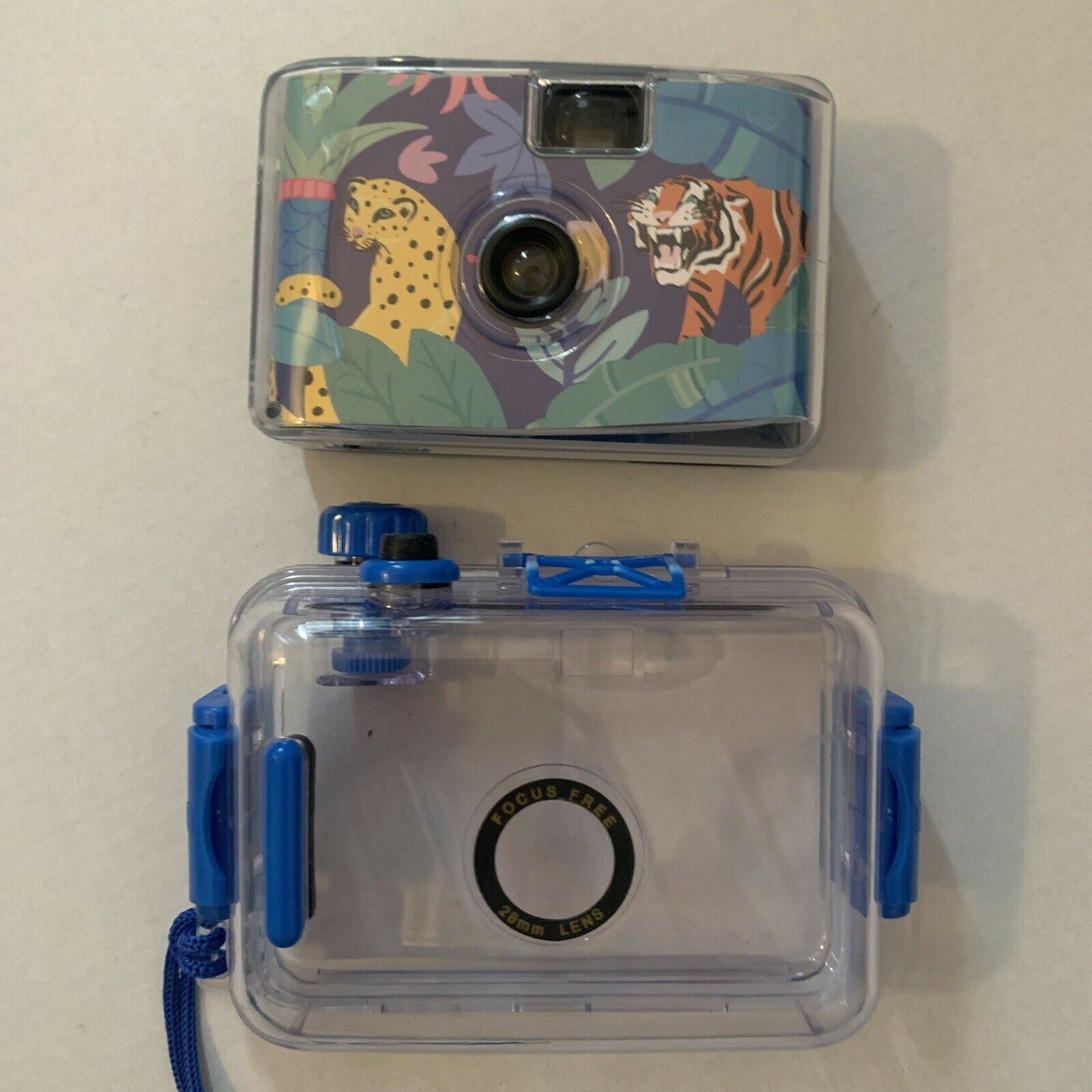 Sunnylife 35mm Film Camera With Waterproof Case
