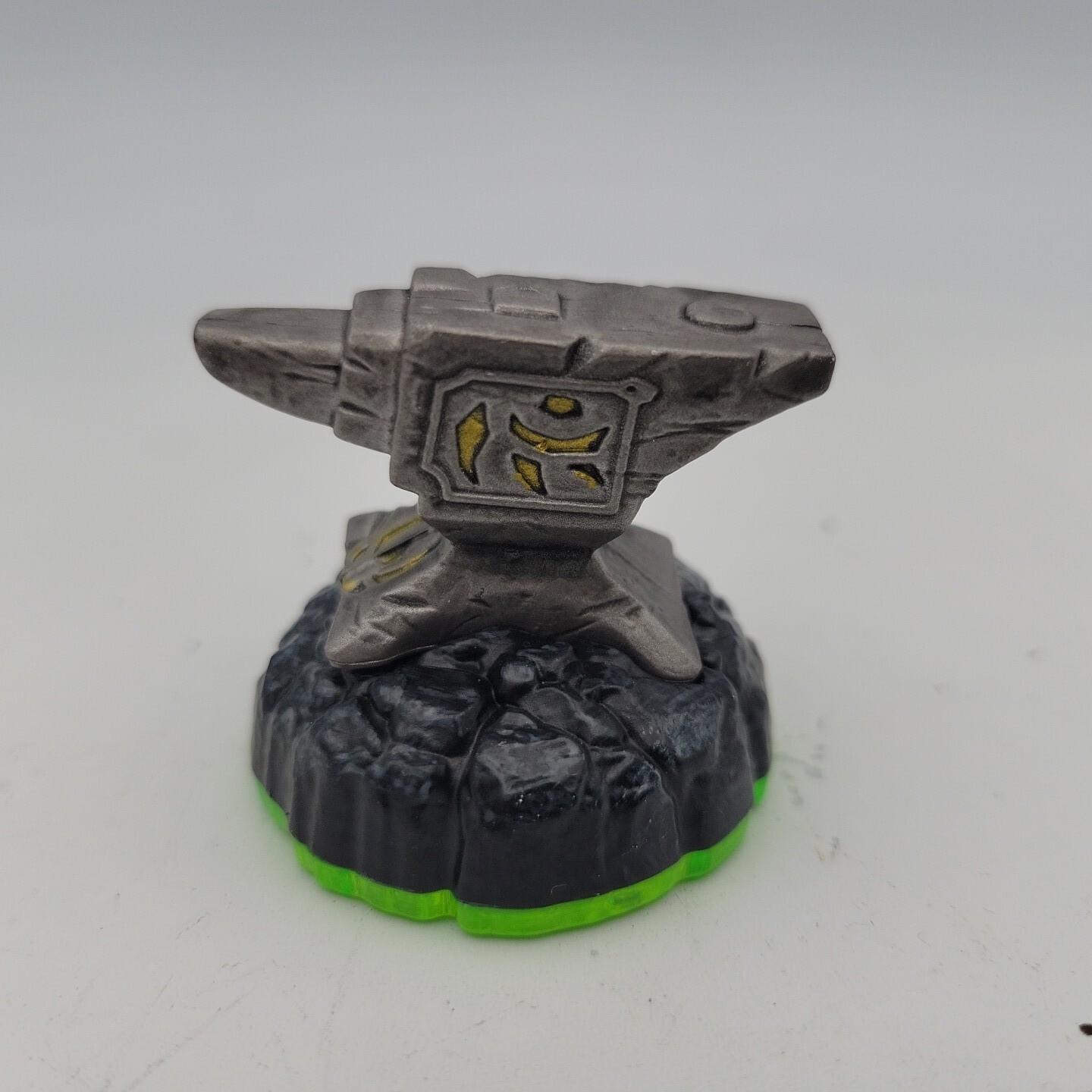 Anvil Rain Skylanders Spyro's Adventure Figure Activision