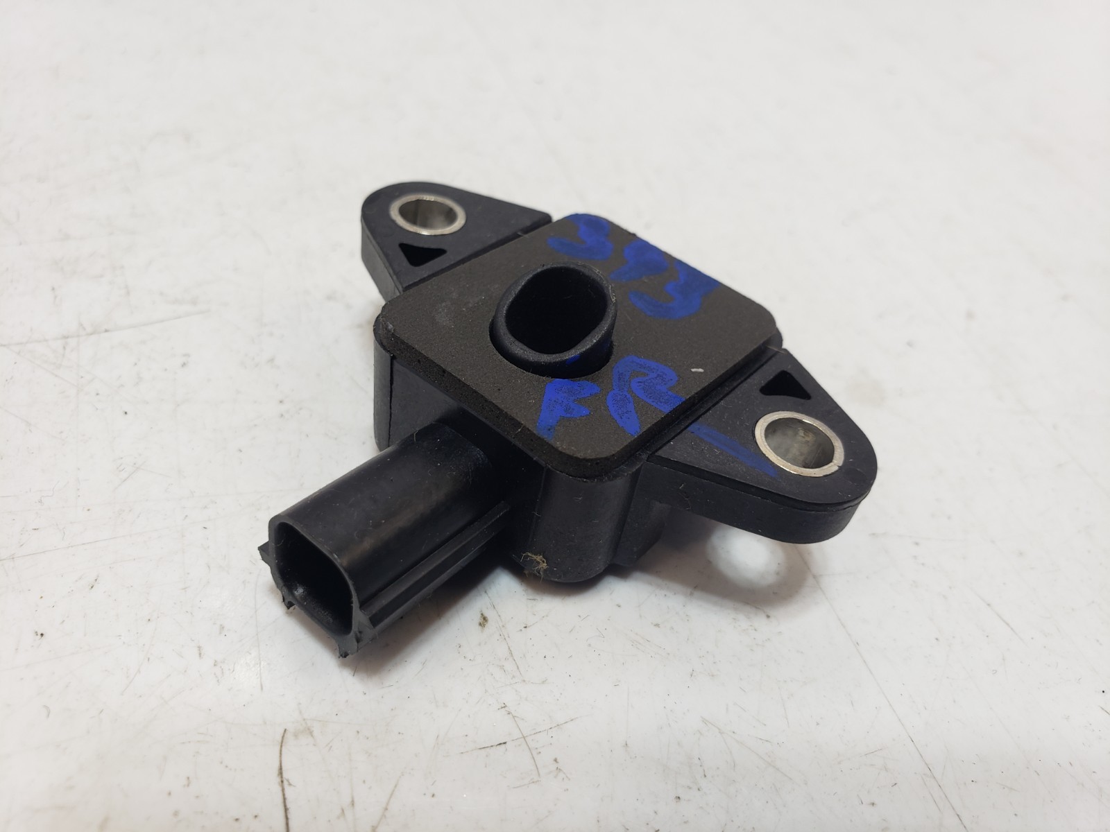 ✅ 12-20 OEM Tesla Model S Front Right Passenger Side Door Acceleration Sensor