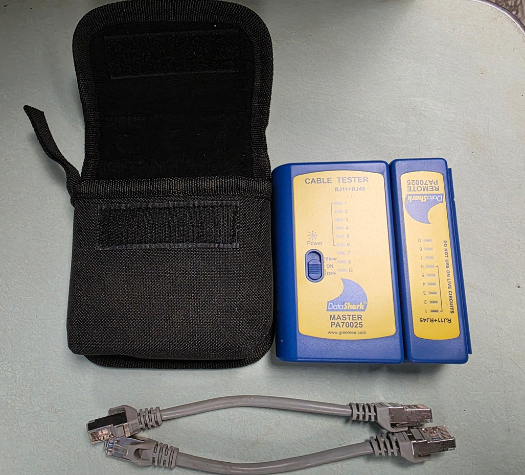 New-Open Box Data Shark Cable Tester RJ11 + RJ45 Master & Remote PA70025 Tested