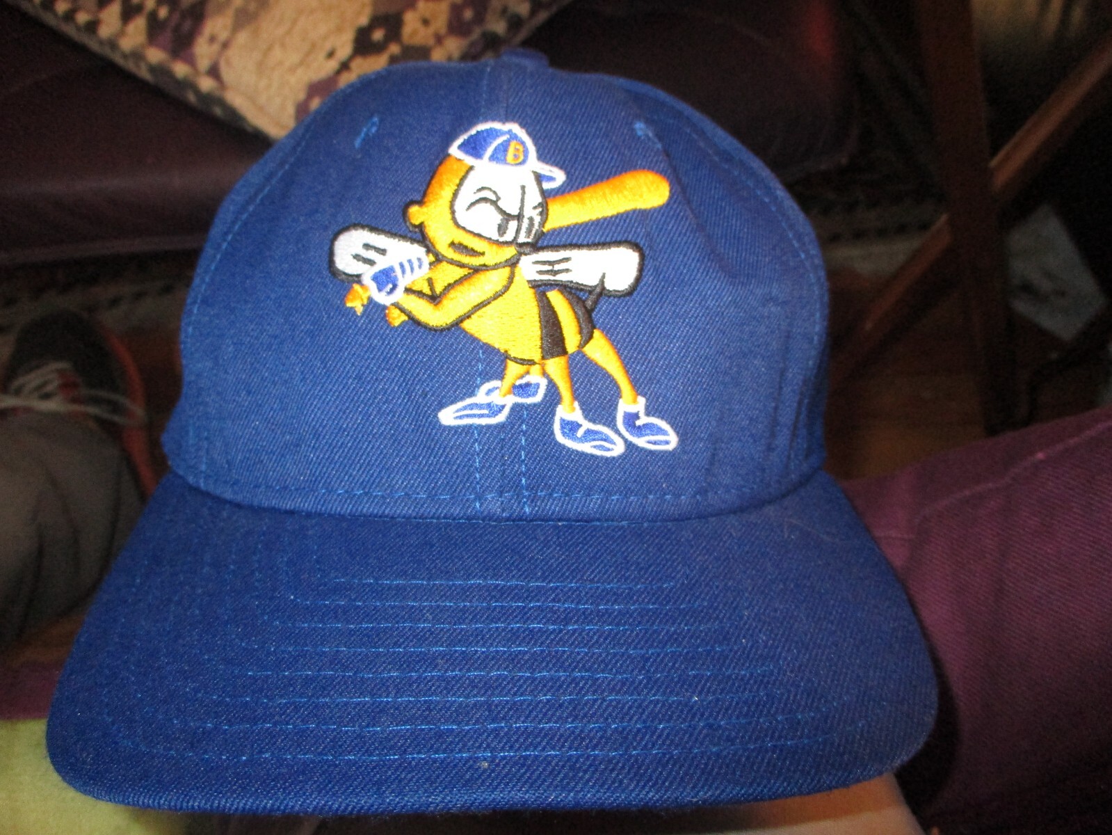 NWOT Dead  Stock 90's Solid Blue BURLINGTON BEES Logo Fitted 7 5/8 Hat by DeLong