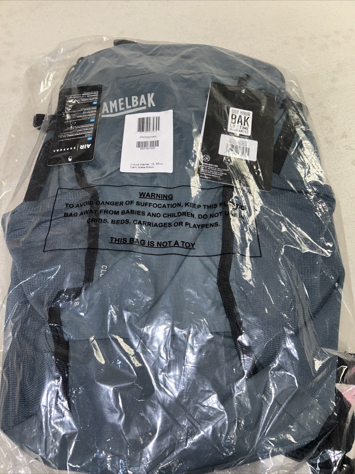 CAMELBAK CLOUD WALKER 18 / 85oz / Dark Slate / Black