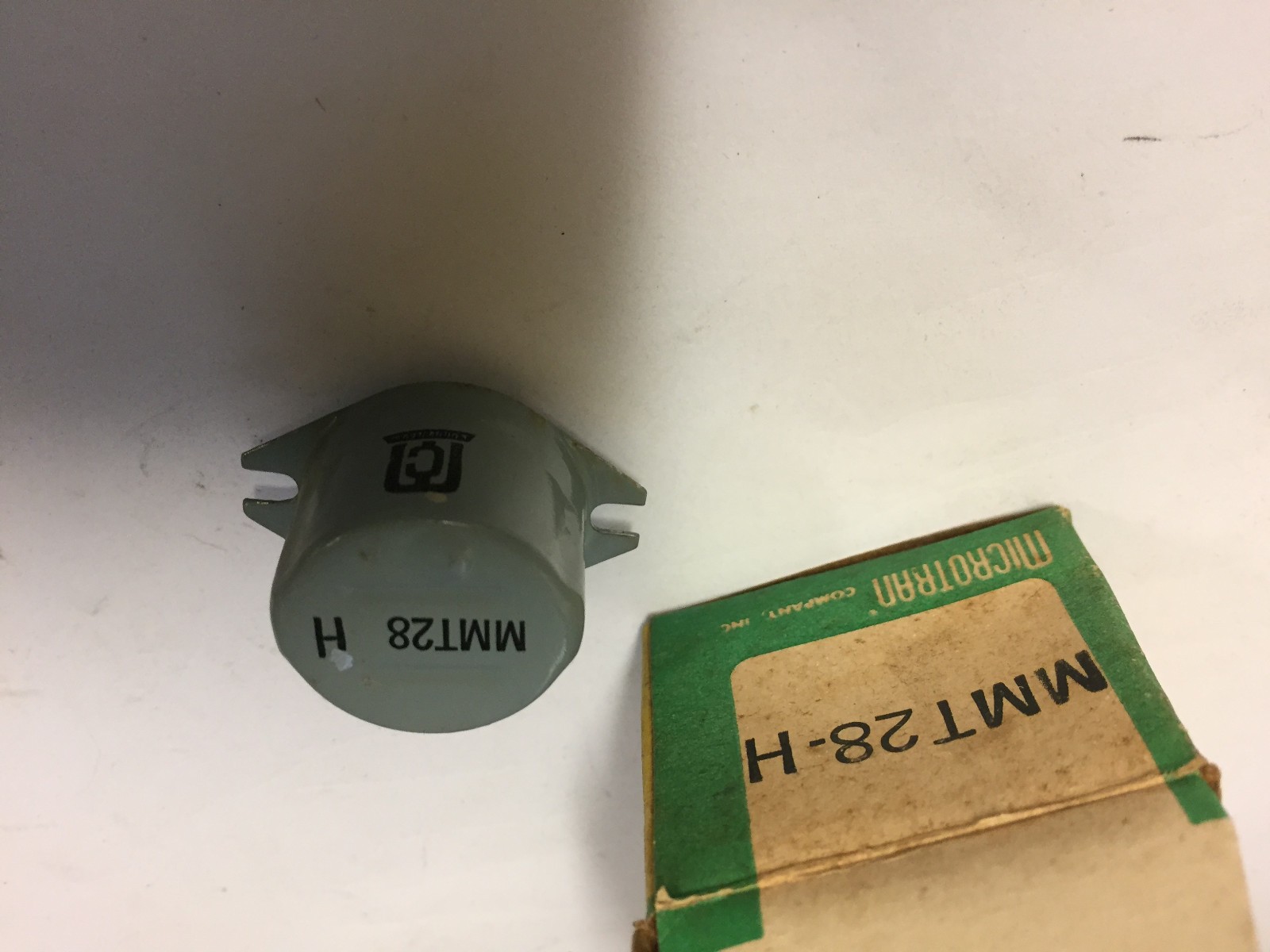 MMT-28H MICROTRAN PRI 10,000  CT   SEC 1500 TRANSFORMER NOS