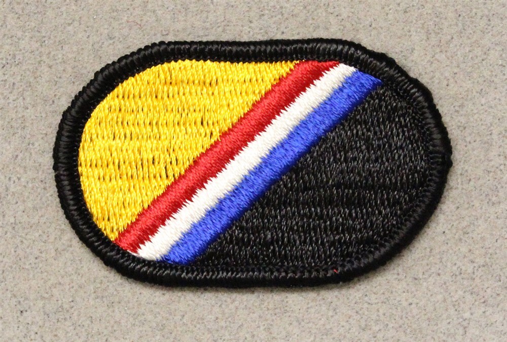 Airborne Oval Patch 935: Special Operations Command - merrowed edge
