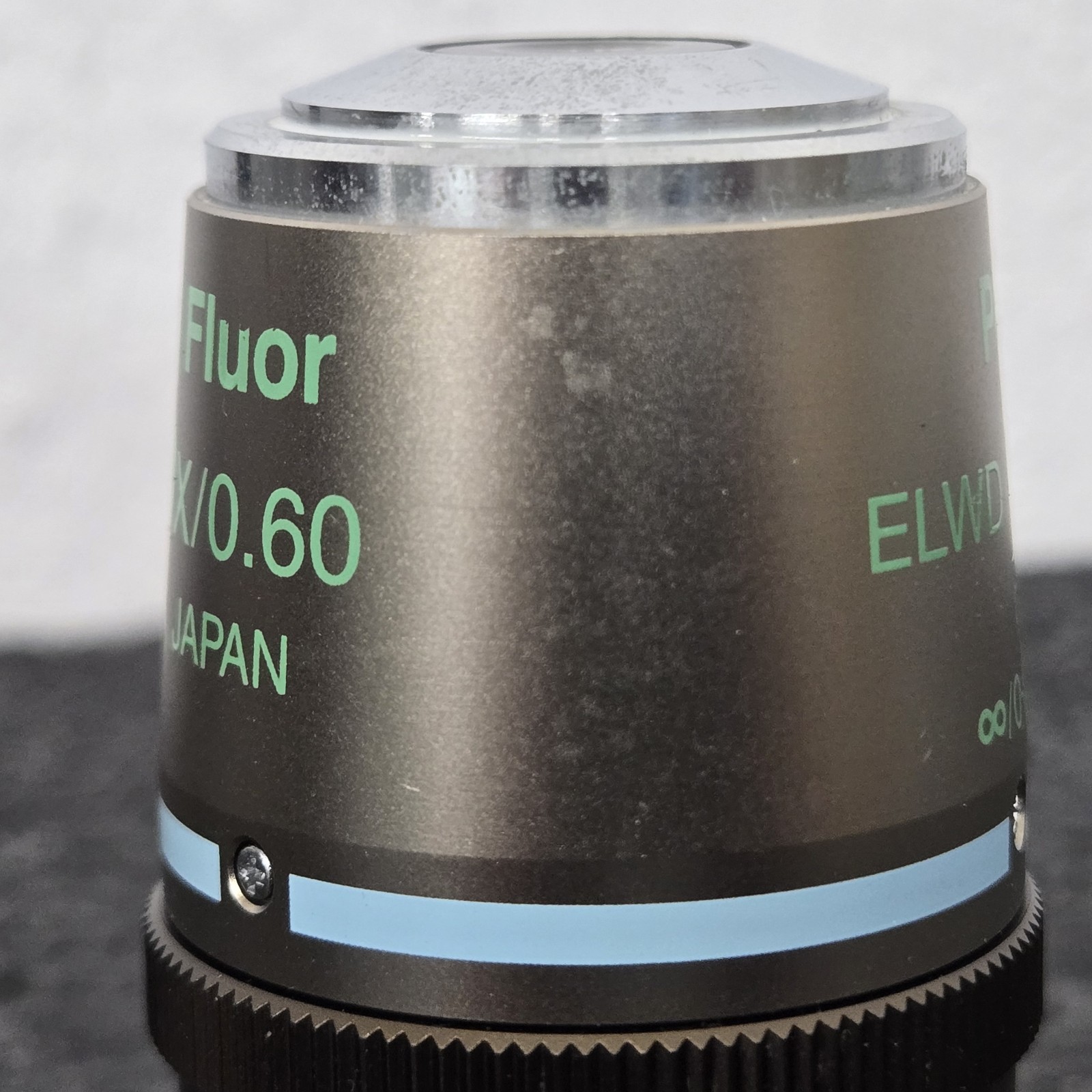 Nikon Microscope Objective 40x/0.60 Plan Fluor ELWD PH2 DM ∞/0-2 WD 3.7-2.7