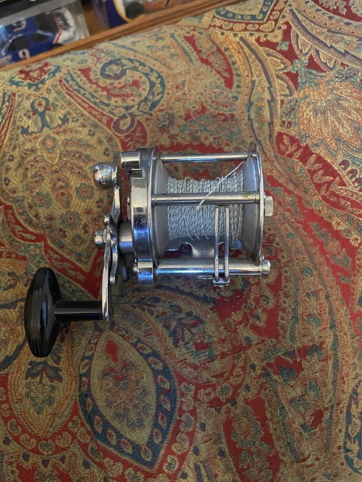 PFLEUGER ROCKET LEVEL WIND REEL
