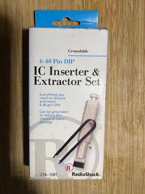 Radio Shack 276-1581 IC Inserter & Extractor Set