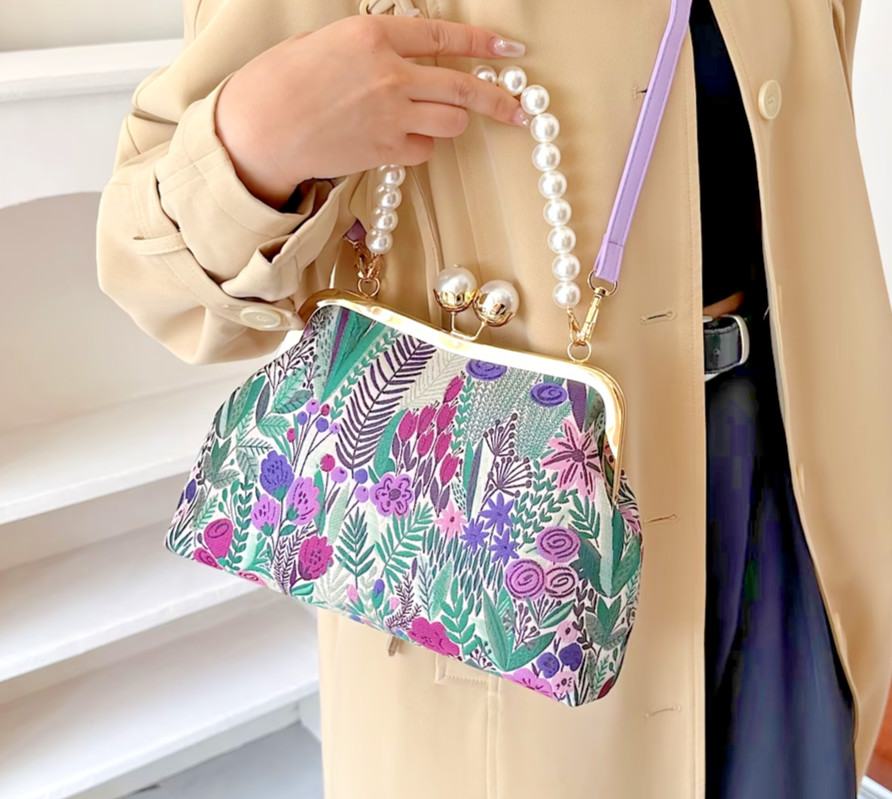 New Fashion Bag  Botanical And Floral Motif