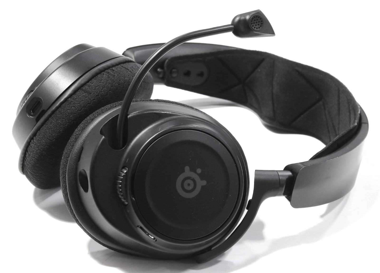 SteelSeries Arctis Nova 7 Wireless Gaming Headset For PC/ MAC/BT/PS4/PS5/Switch