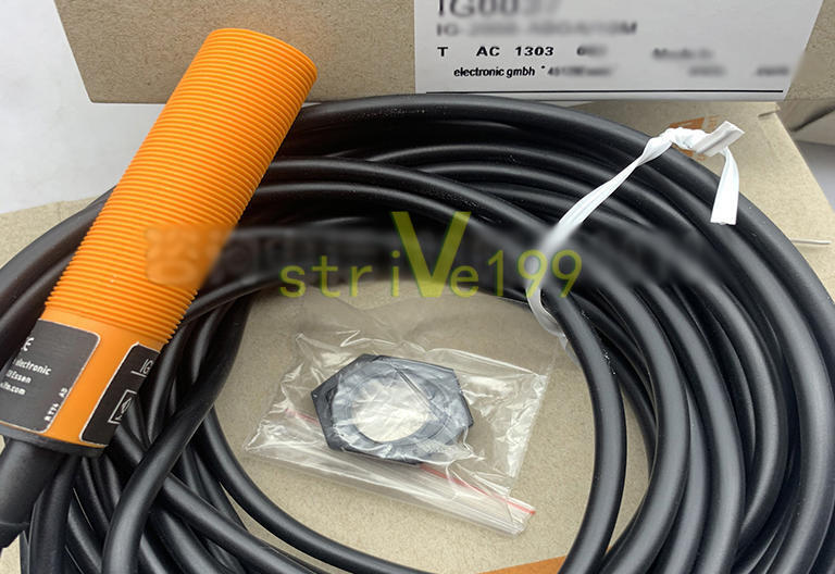 One New For IFM IG0033 sensor proximity switch