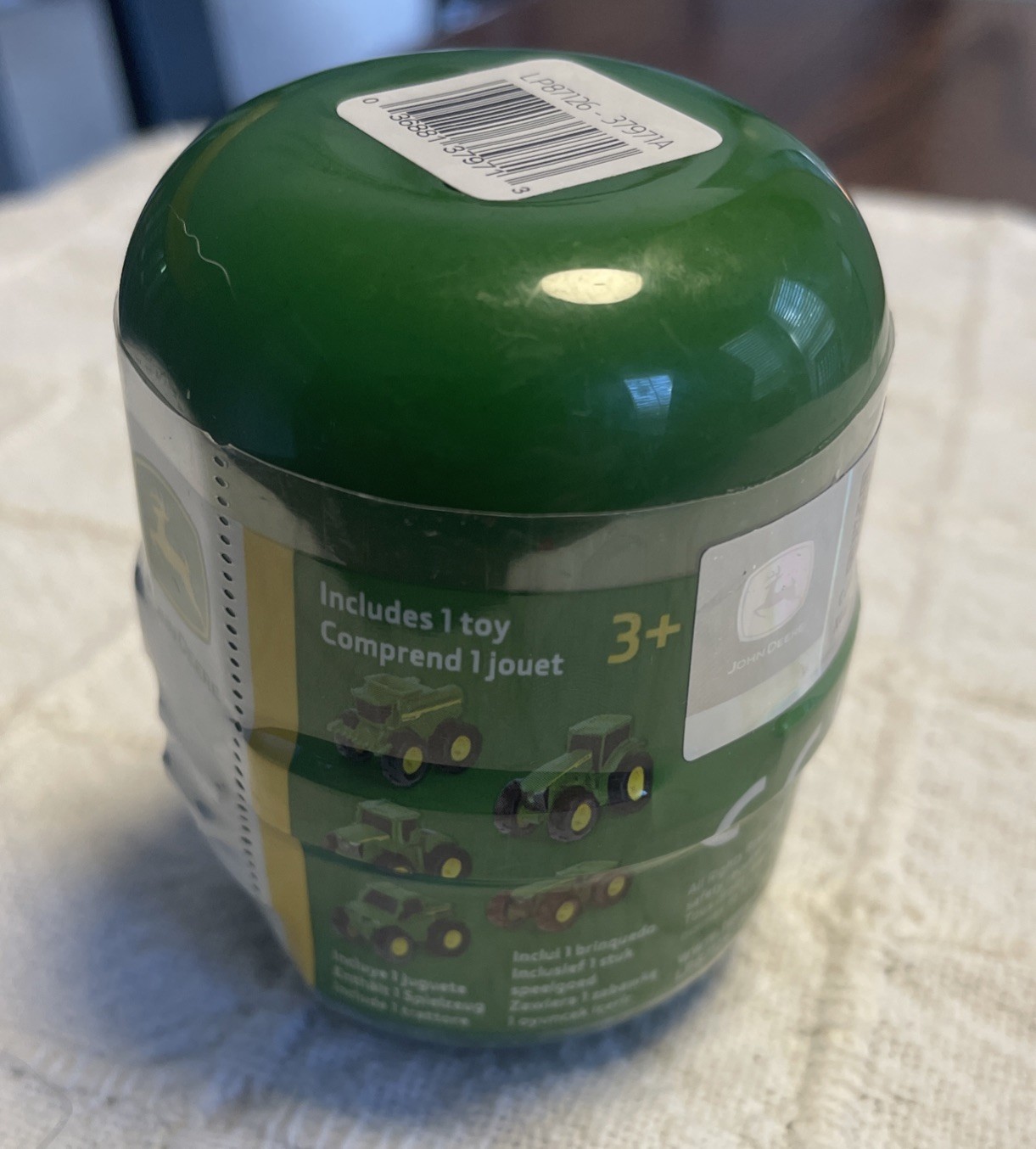 John Deere ERTL Pullback Surprise Capsule Blind Wonderball LP87126-37971A