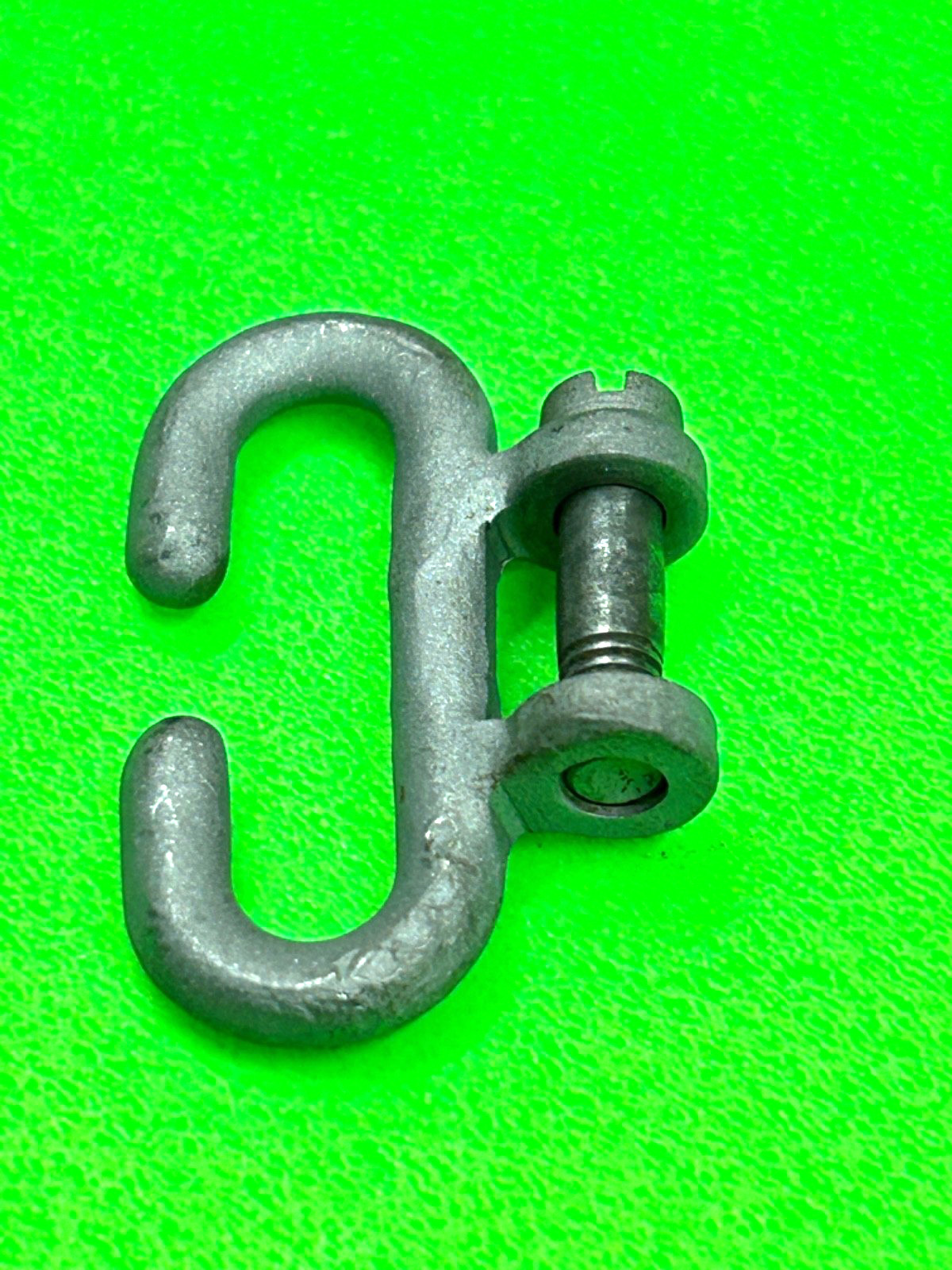 (ONE) M1 GARAND STACKING SWIVEL WITH SCREW FOR GAS CYLINDER