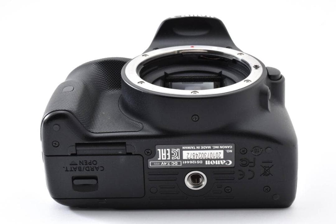 Canon EOS Kiss X7 Double Zoom Kit with Original Box