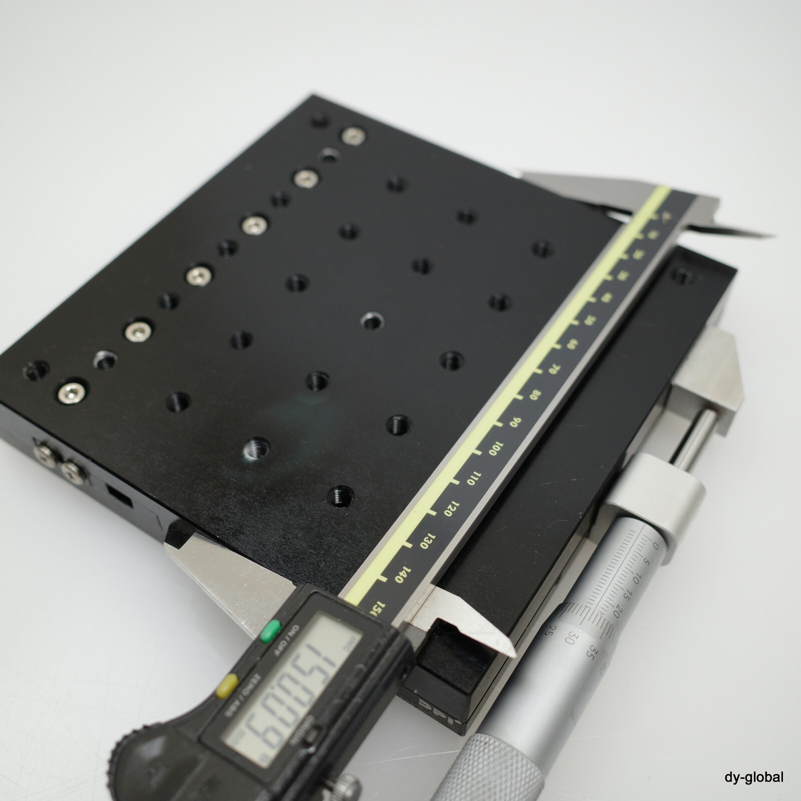 DPI Used Manual Positioner X Axis S-150LRC 150X150X25 +/-22mm STA-I-510=5G41