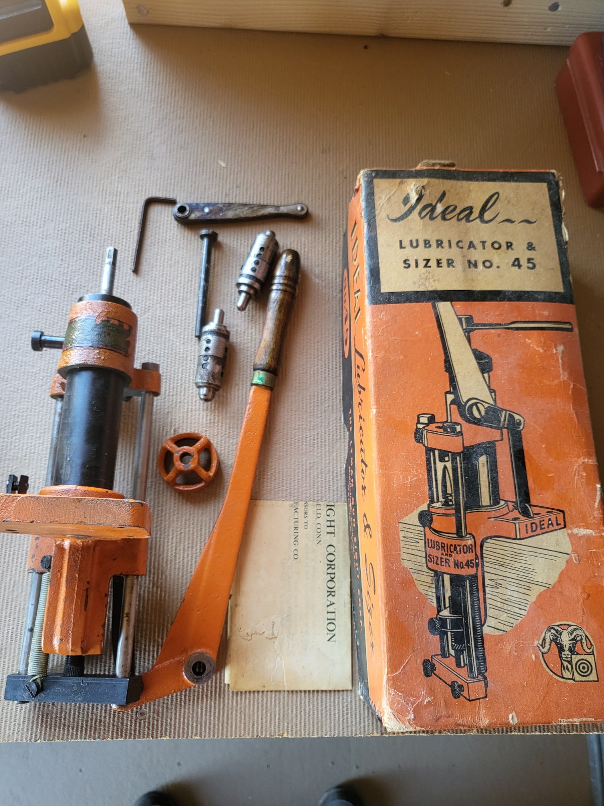 VINTAGE IDEAL LYMAN NO 45 BULLET LUBRICATOR SIZER WITH  ORIGINAL BOX MANUAL