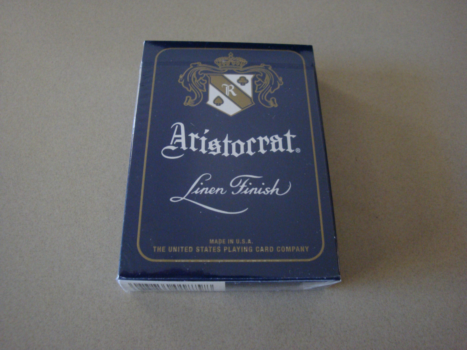 ARISTOCRAT PLAYING CARDS BY USPCC ONE RED OR BLUE DECK POKER SIZE