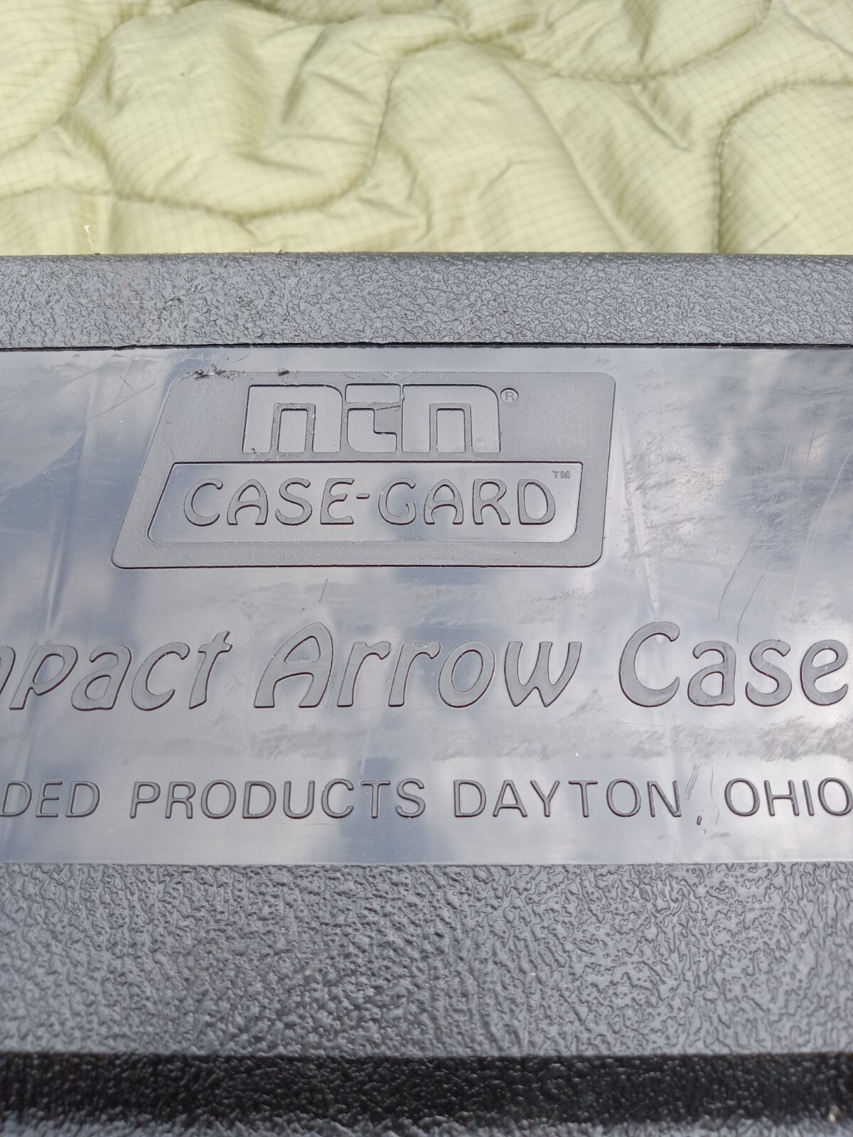MTM Case Guard Compact Arrow Case