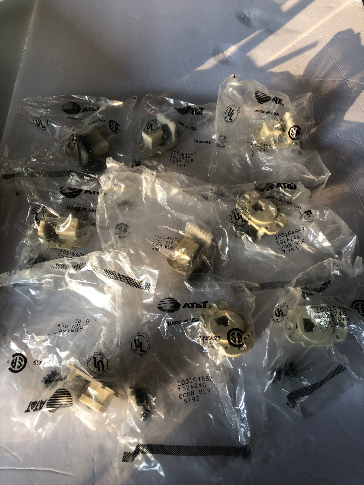 NEW LOT of 9 AT&T Phone Wall Connector Blocks 105164867-102A246 #F6