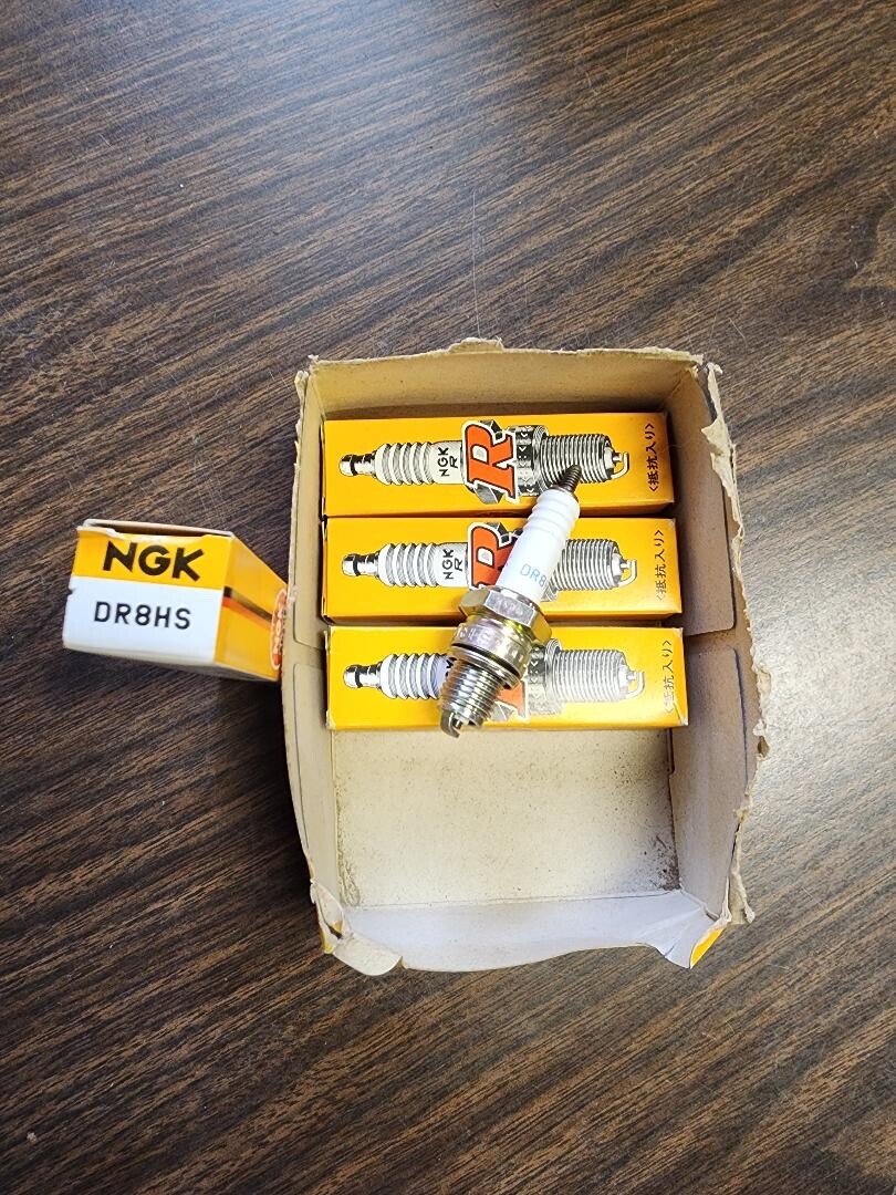 6 PACK NGK DR8HS STOCK NO 5123