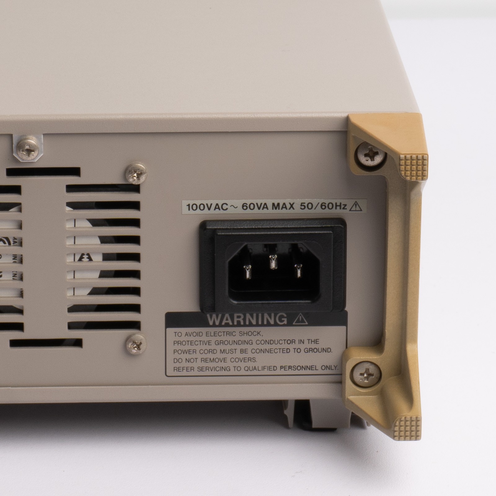 YOKOGAWA FG110 2MHz SYNTHESIZED FUNCTION GENERATOR W/Cables