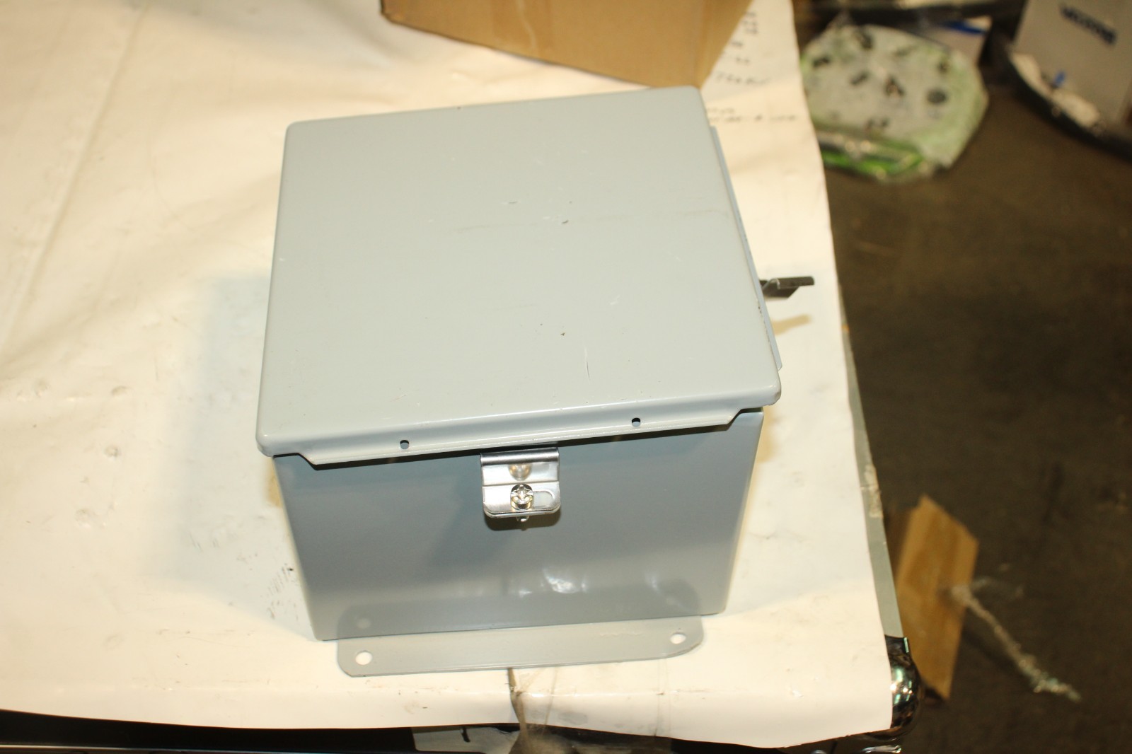 Hoffman Nvent Continuous Hinge Junction Box A8086CHNF