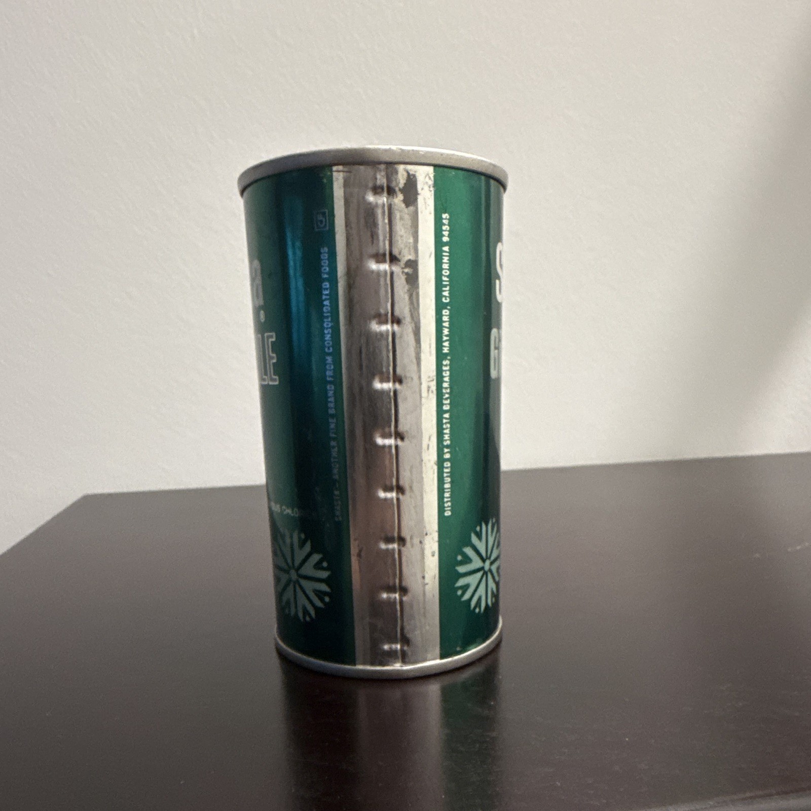 Shasta Ginger Ale 12 fl oz Soda Can Steel Pull Tab Green Silver