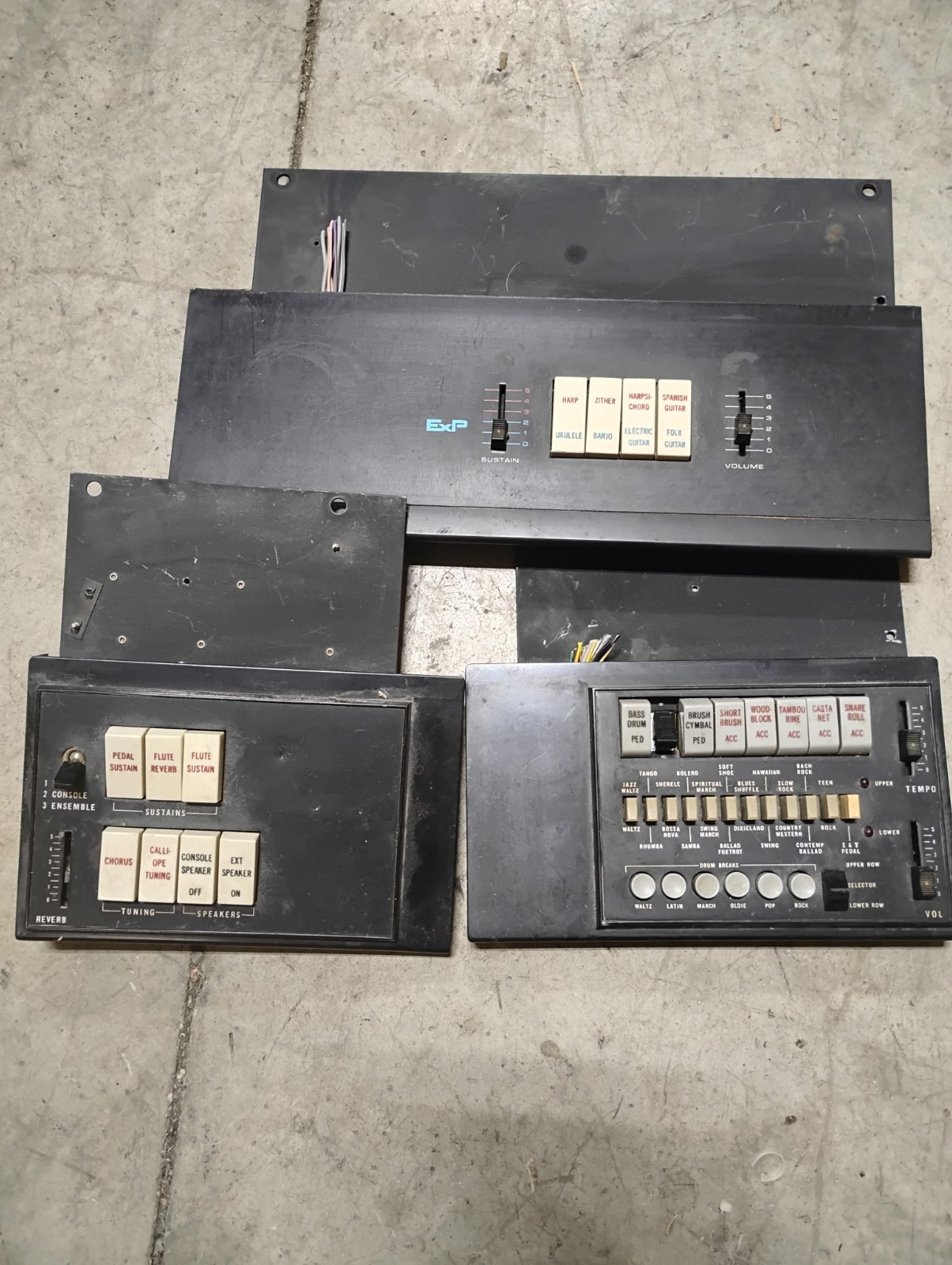 Vintage Misc Organ Parts/Rocker Switches/Buttons MAKE OFFER!