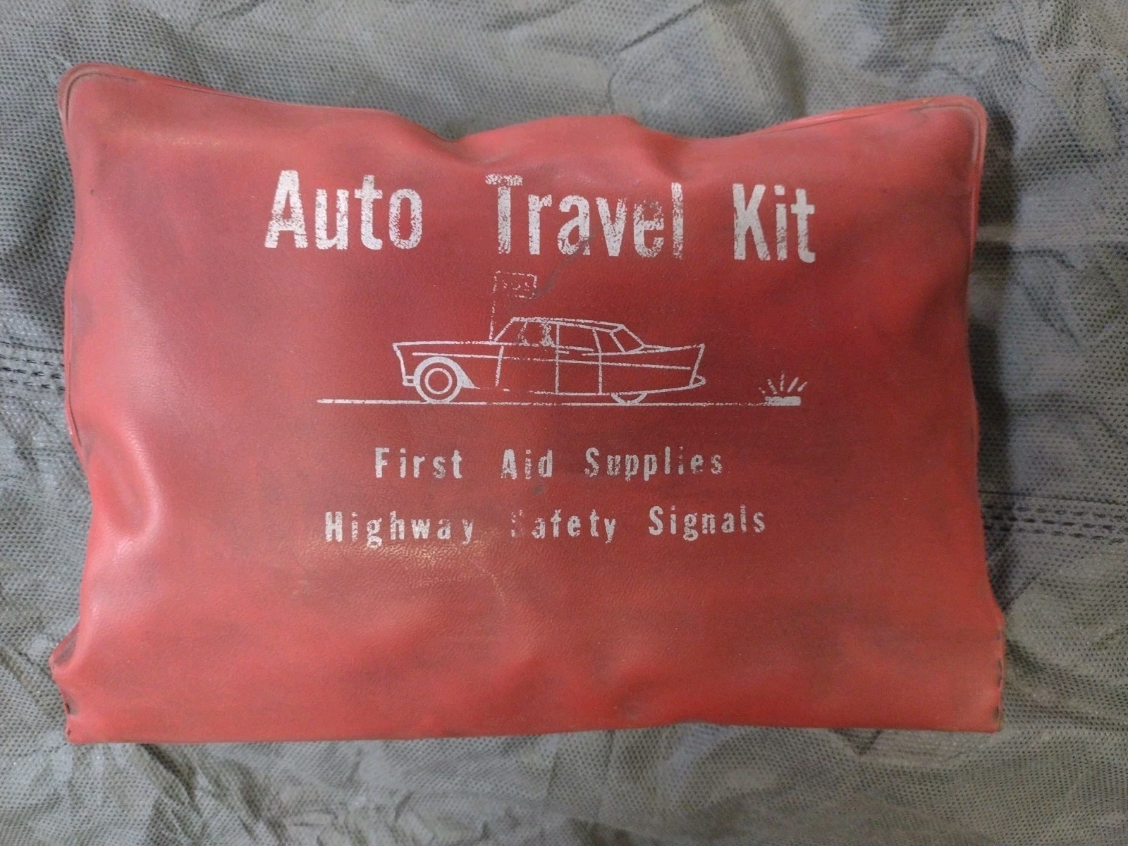 "Auto Travel Kit" Medical Car Travel Emergency AKRON NOVELTY VINTAGE