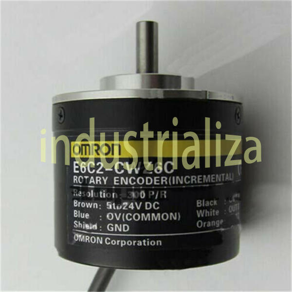 1PCS New in Box Omron E6C2-CWZ6C 300P/R 5-24V DC 2m Rotary Encoder