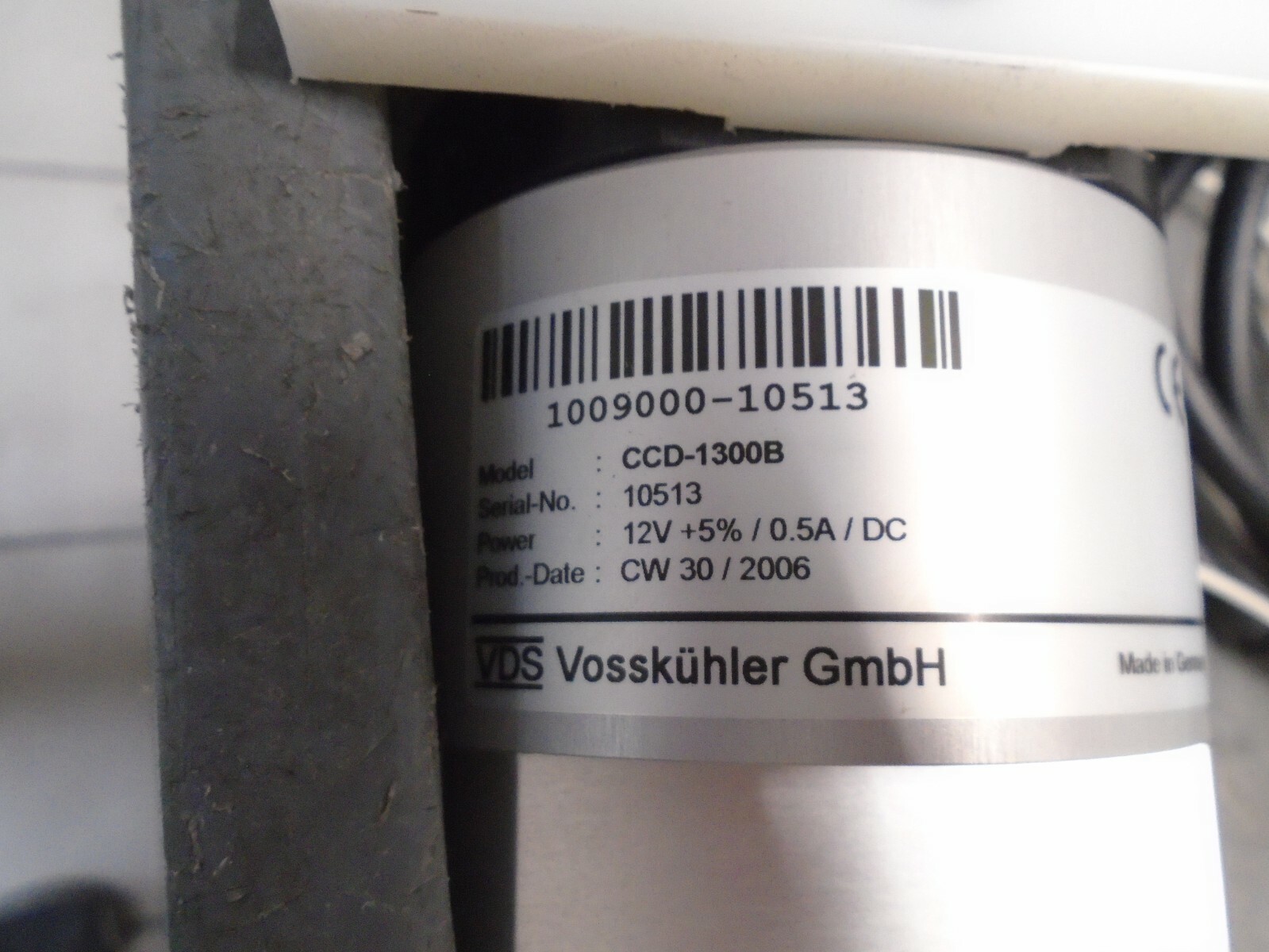 VDS Vosskuhler CCD-1300B scan camera with attachment