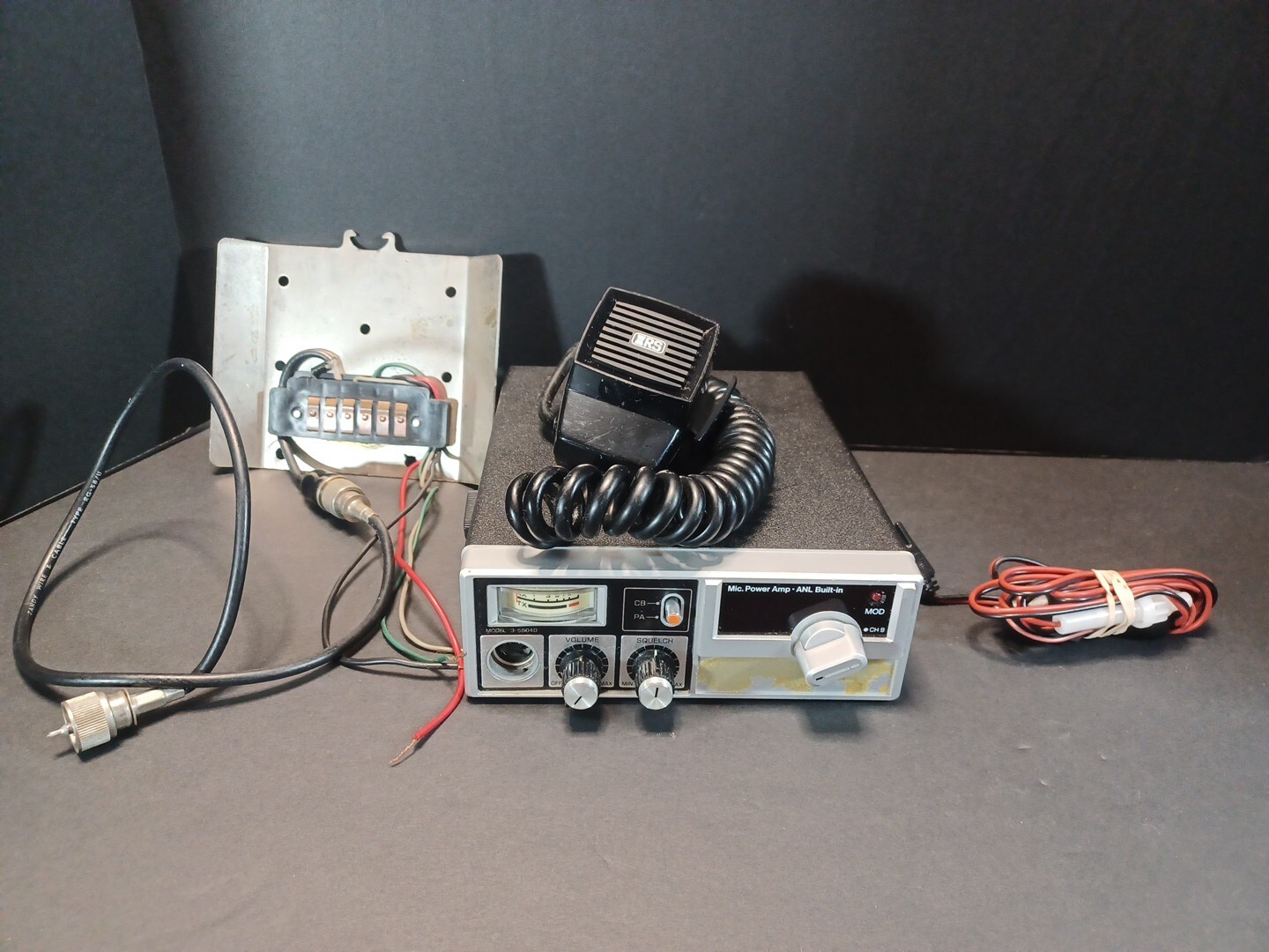 Vintage General Electric GE Mobile CB  PA Radio 3-5804D Transceiver