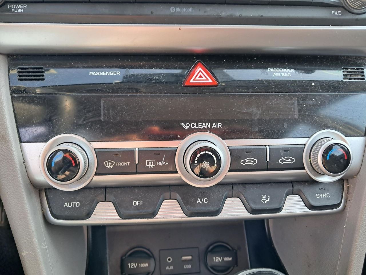 ELANTRA 2020 Glove Box 4789139