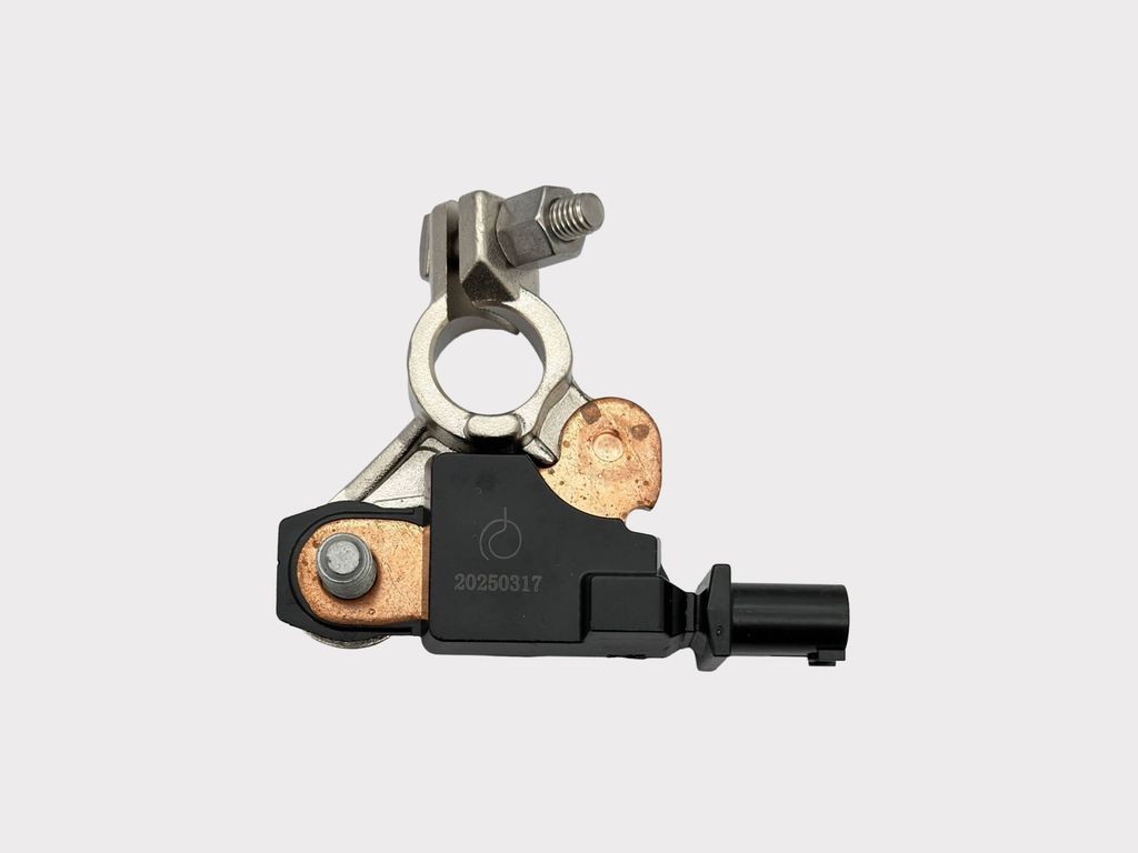 Fiat Freemont 2012 Battery relay fuse K04692269AI