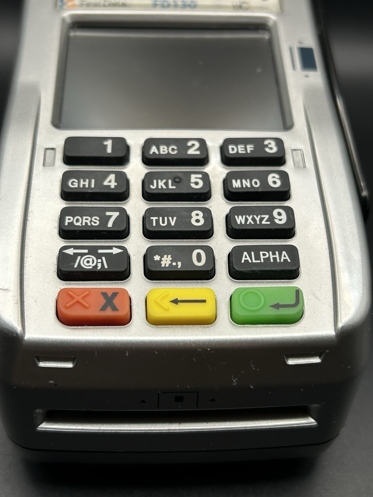 FOR PARTS First Data FD130 Credit Card Reader Machine Terminal NO CORDS UNTESTED