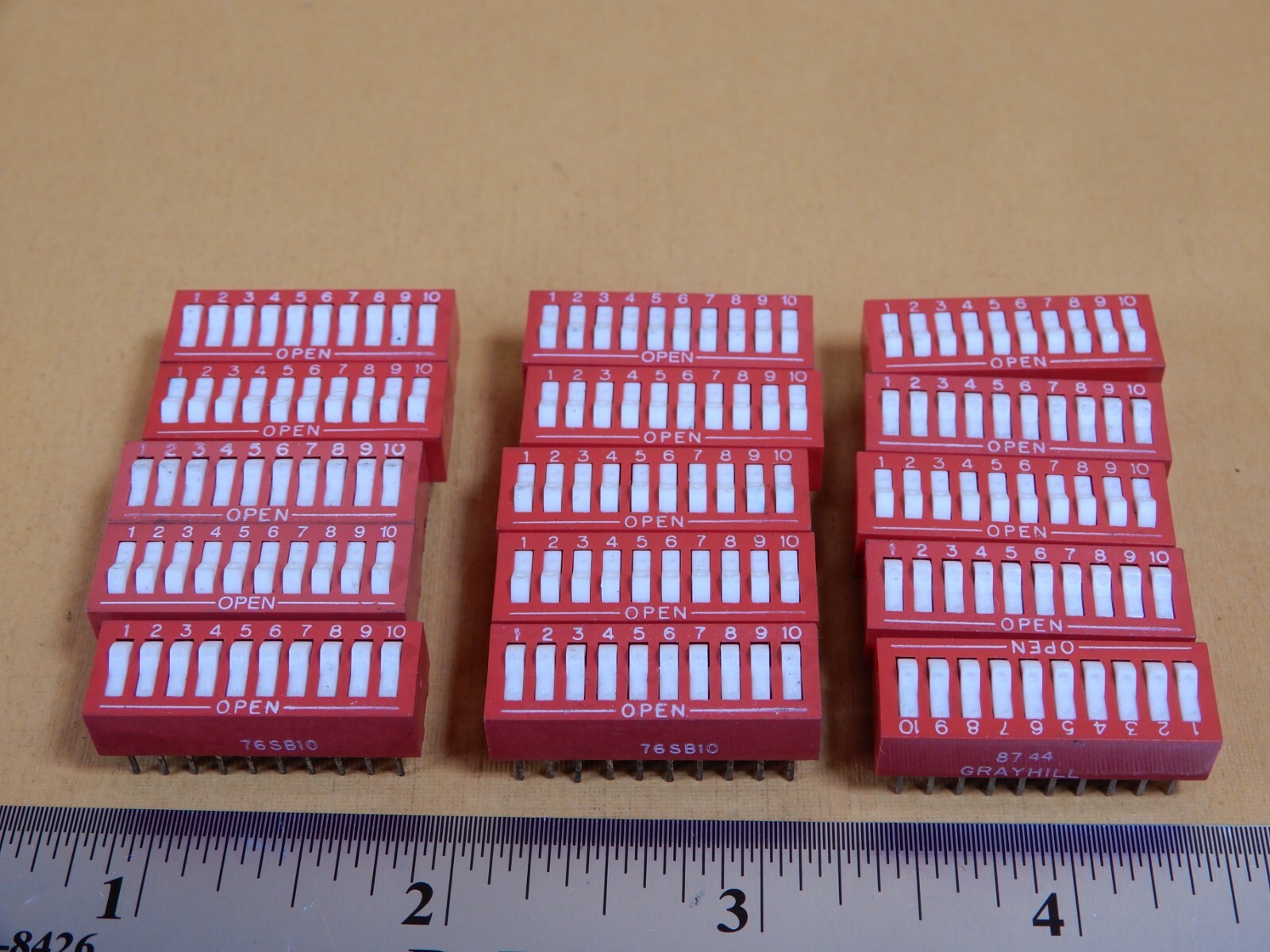 Grayhill PCB Mount DIP Switches 10 Pole 76SB10 Qty 15 NOS