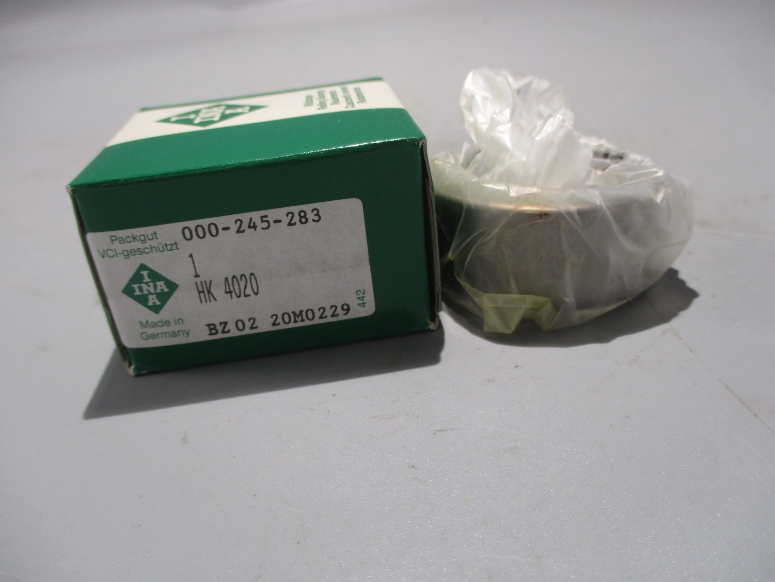 NEW INA HK4020 NEEDLE ROLLER BEARING