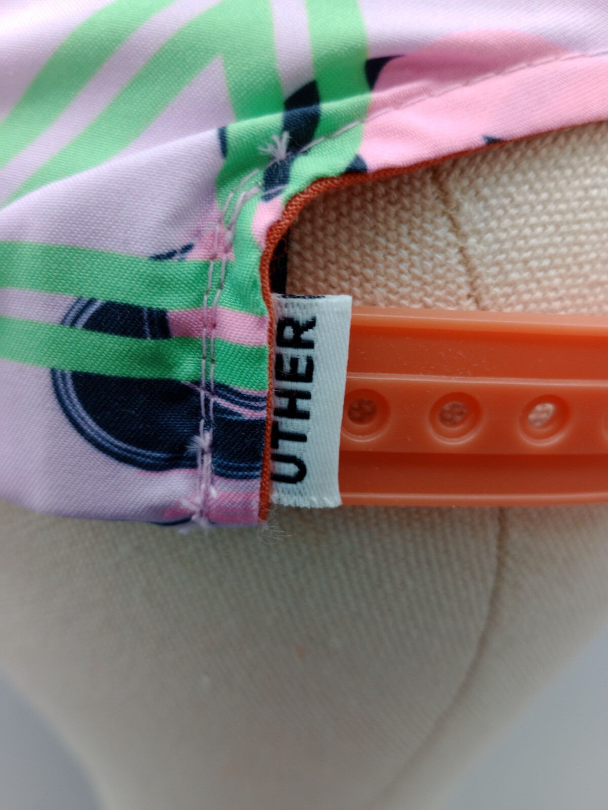 UTHER GOLF HAT CAP - NWT