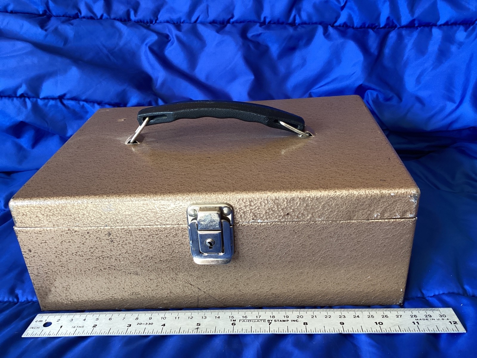 Vintage Rockaway Metal Products 11"Lx8"Wx4"H Metal Lock Box with Key Made in USA