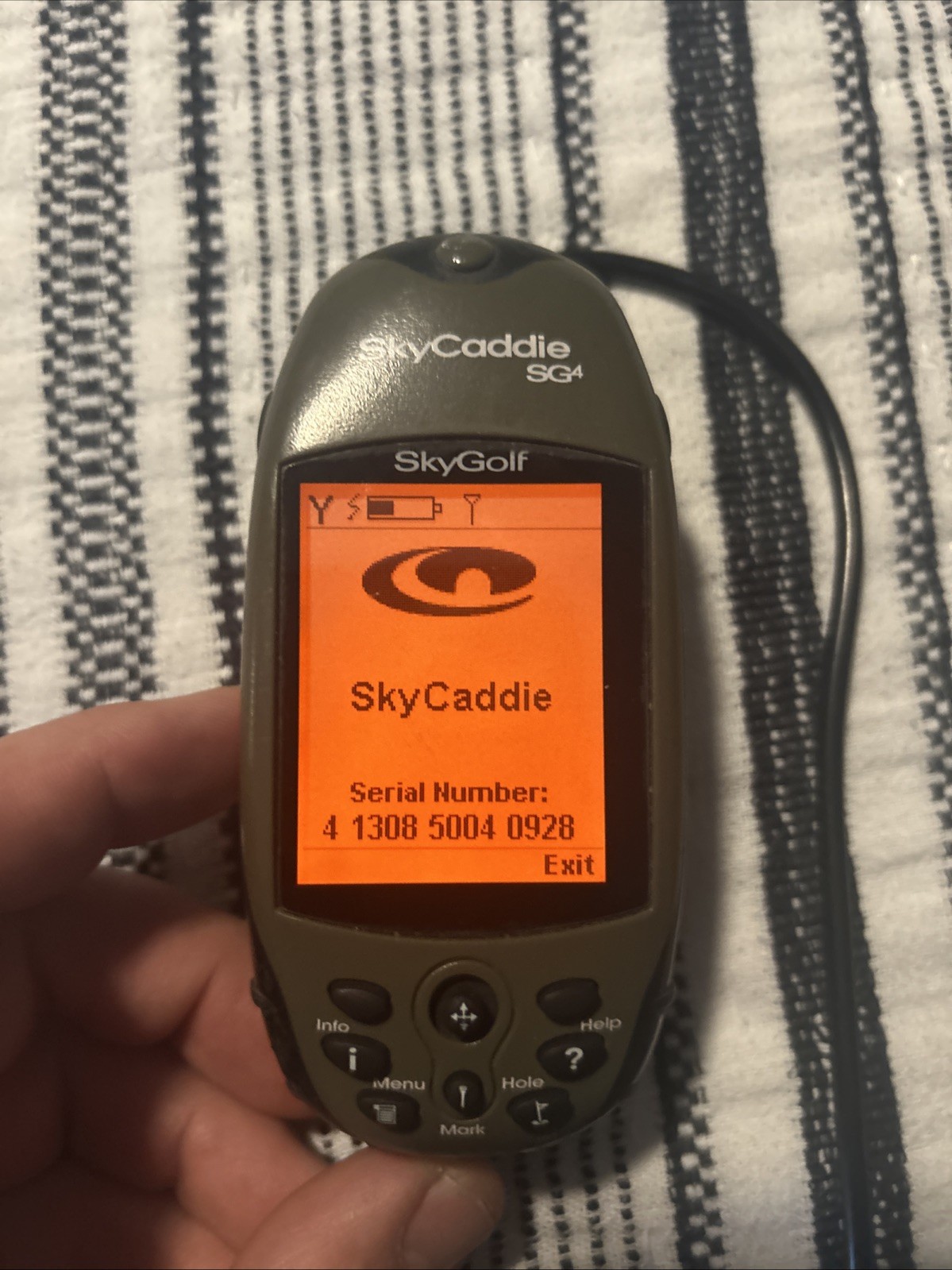 SkyGolf SG4 SkyCaddie Gray Handheld Large LCD Screen Golf GPS Range Finder WORKS