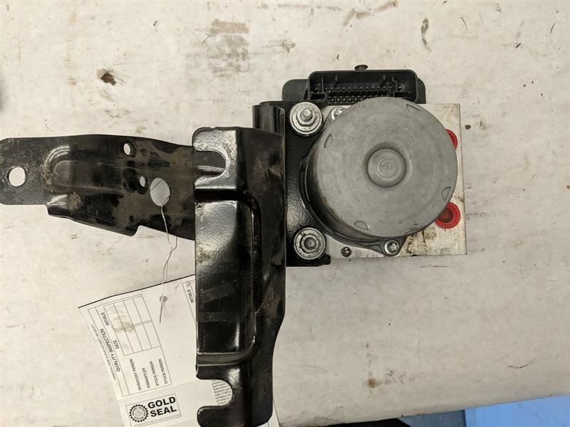 Anti-Lock Brake Part Assembly 68373860AA Fits 2019 Cherokee 2882022