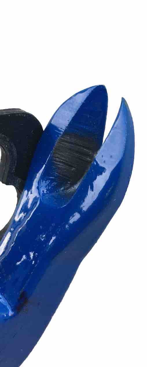 Vaughan BC10 10-1/2" Rust-Resistant Bear Claw Nail Puller, Forged Tempered Steel