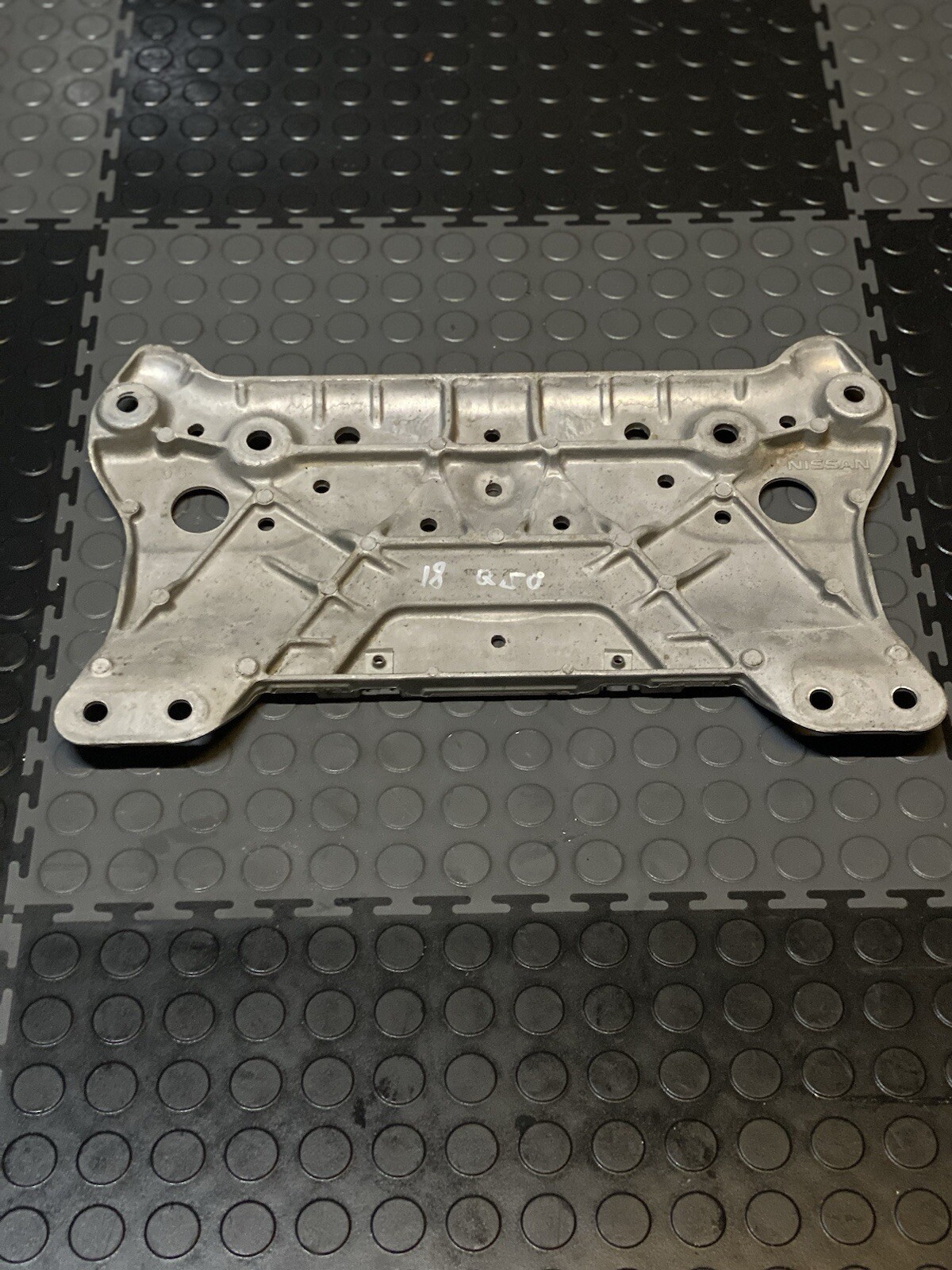 2014-2018 INFINITI Q50 3.0 RWD FRONT SUBFRAME LOWER COVER SHIELD PLATE OEM