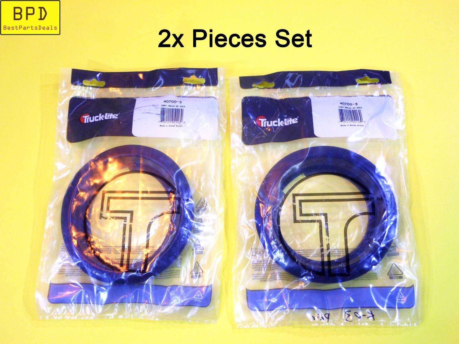 2x 40 Series Grommets Mount Open Back To Suit Lamp TRUCK-LITE 40700-3
