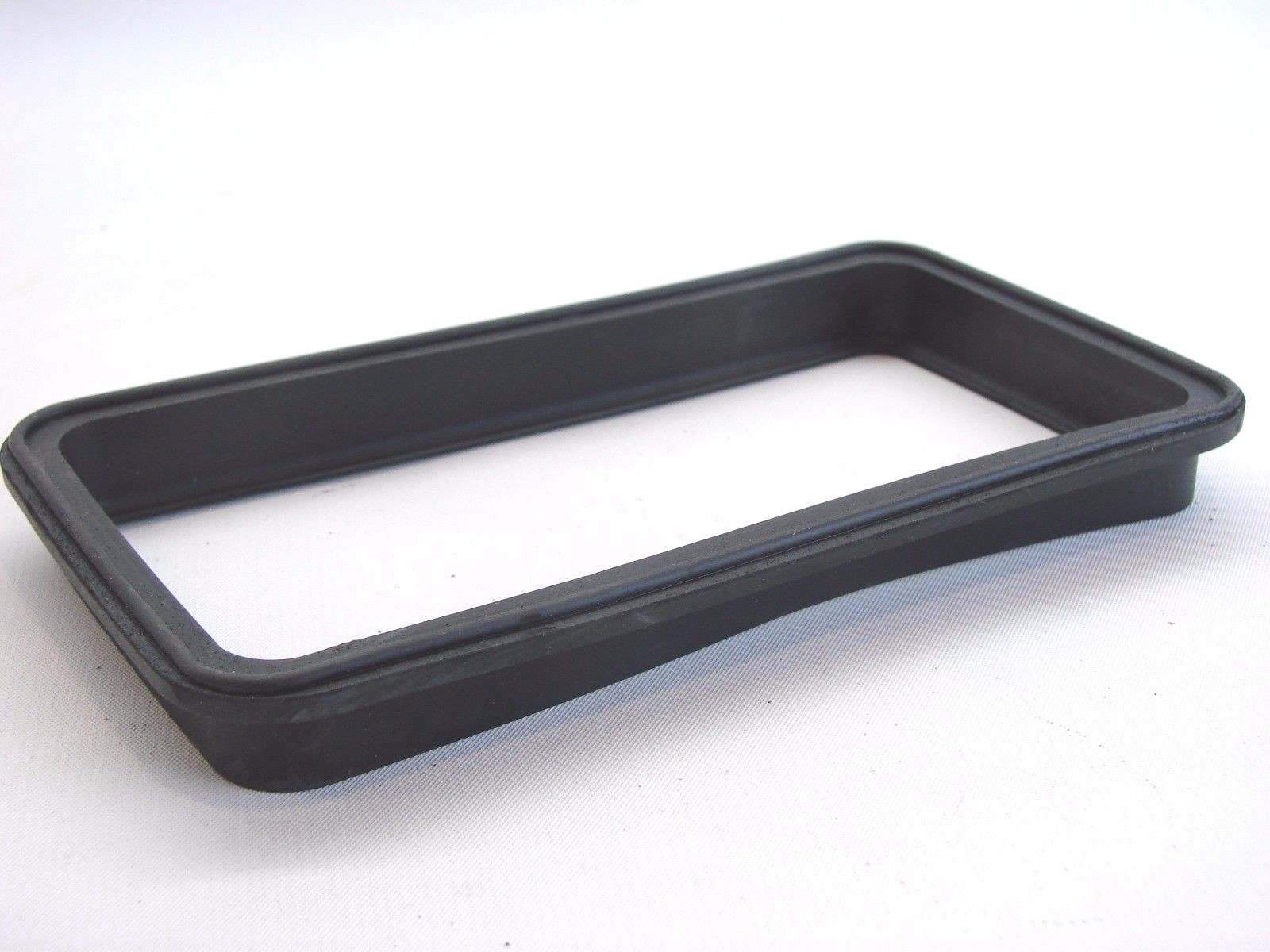 WCB Ice Cream 3007410 HCIF Rubber Auger Chute Gasket Ice Cream Machine  b268